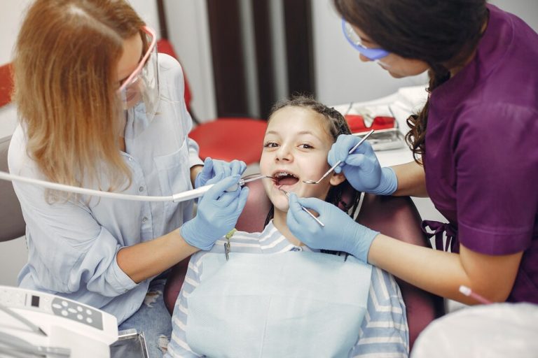 How to Choose the Best Pedodontist in Thousand Oaks, CA for Your Child’s Braces and Orthodontic Treatment